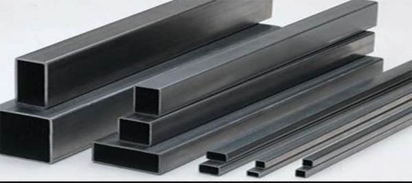 Các sản phẩm sắt hộp kích thước nhỏ thường được sử dụng để sản xuất đồ nội thất và các thiết bị như cửa, hàng rào,... 
