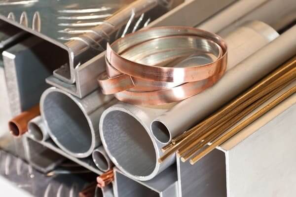 Độ cứng của kim loại được sử dụng để xác định độ bền, độ dẻo và khả năng biến dạng tối đa 