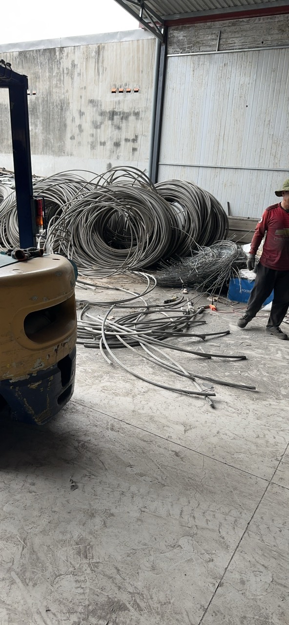 Thu mua phế liệu KCN Bàu Bàng